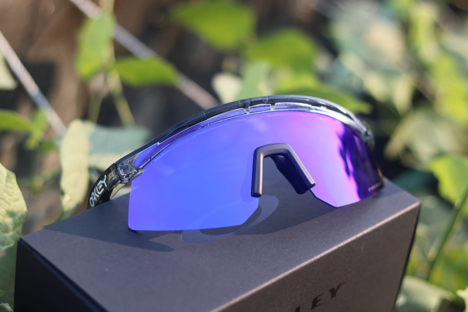 WhatsApp Image 2025-08-07 at 8.09.29 PM Oakley Hydra Prizm - Image 1