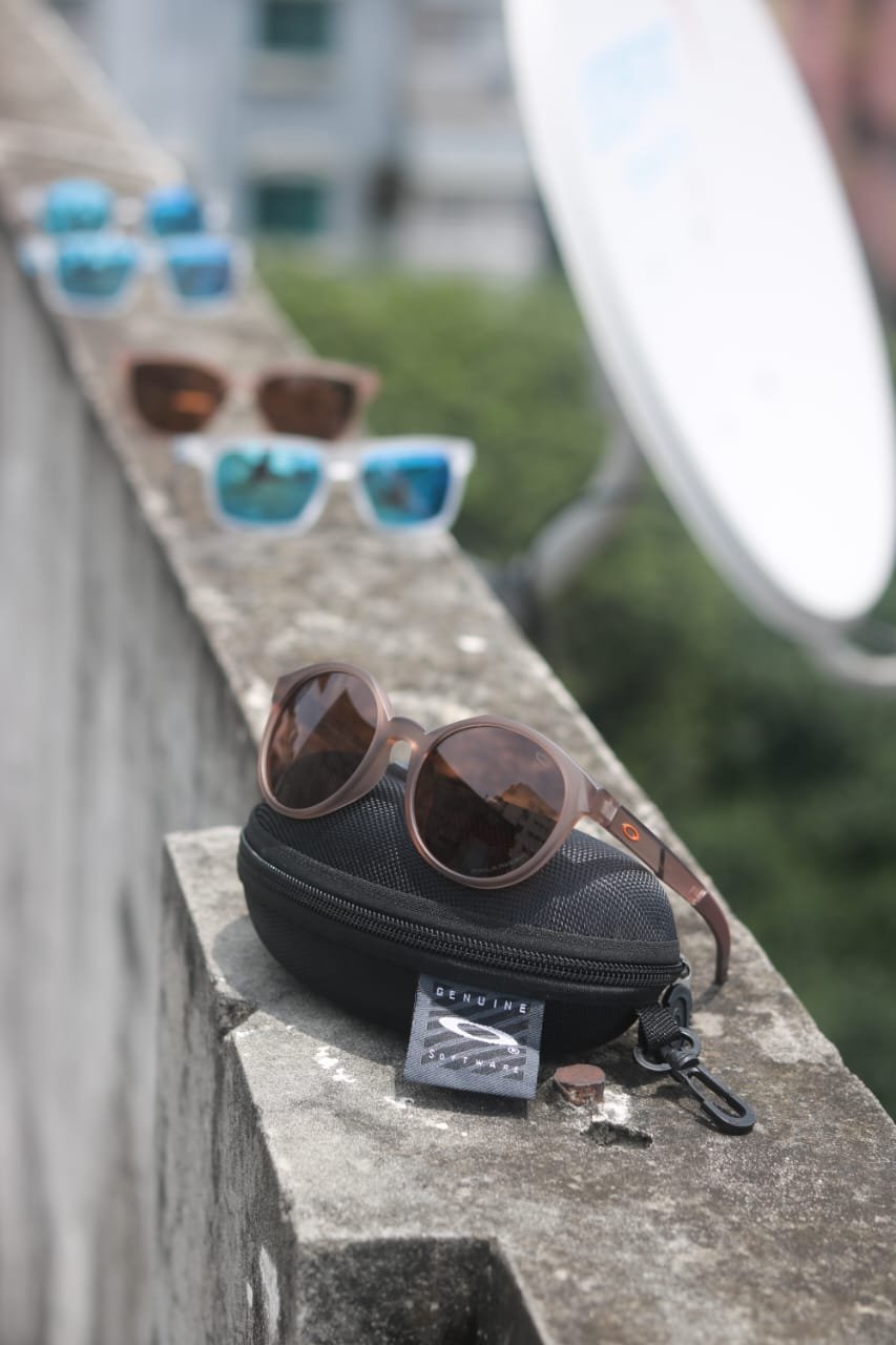 WhatsApp Image 2025-09-13 at 11.22.40 AM Oakley Frogskin casual Sunglass - Image 1