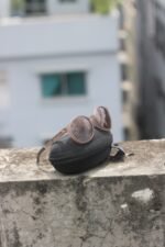 Oakley Frogskin casual Sunglass - Image 5