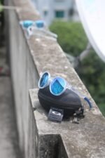 Oakley Frogskin casual Sunglass - Image 3