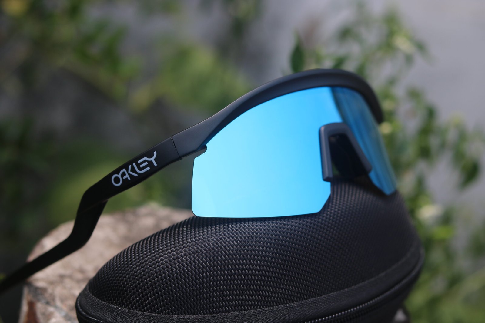 IMG_3168 Oakley Hydra Prizm - Image 1