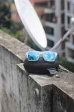 Oakley frog skin casual sunglass - Image 2