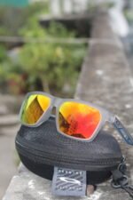 Oakley frog skin casual sunglass